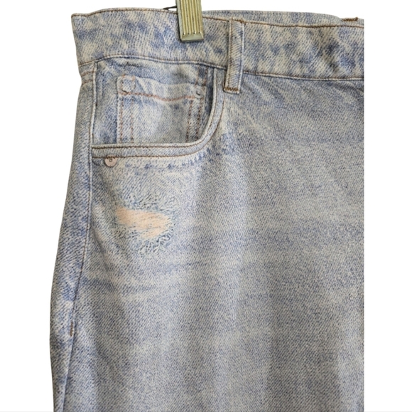Ecru Denim-Print Wide-Leg Sweatpants 10 Pockets Zip & Button Closure Light Blue - Picture 3 of 9